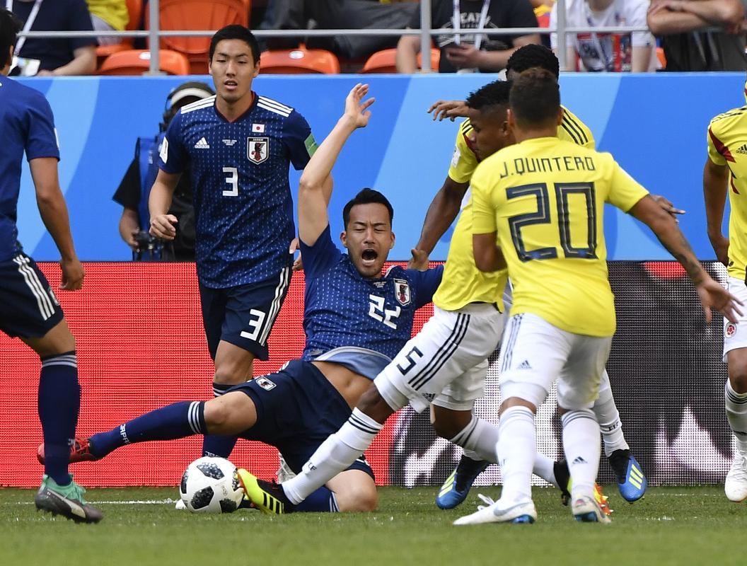 哥伦比亚vs日本现场