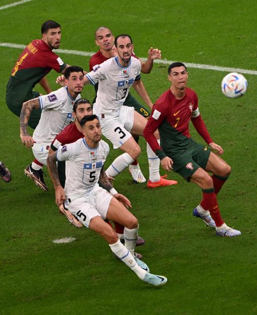 乌拉圭vs葡萄牙的相关图片